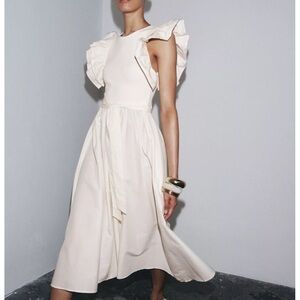 Zara Cream Ruffle Sleeve Dress Size Small
